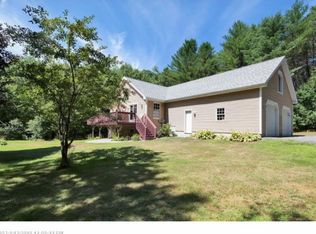 15 Goshen Ln, New Gloucester, ME 04260