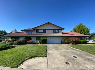 2 Polvadera Ct, Sacramento, CA 95831