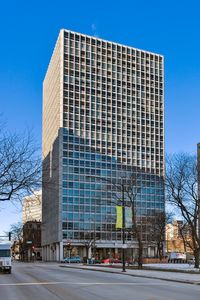2400 N Lakeview Ave APT 909, Chicago, IL, 60614