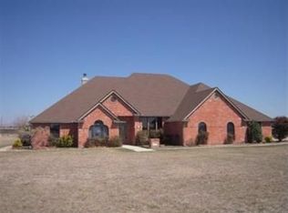 165 SW Quail Springs Dr, Cache, OK 73527