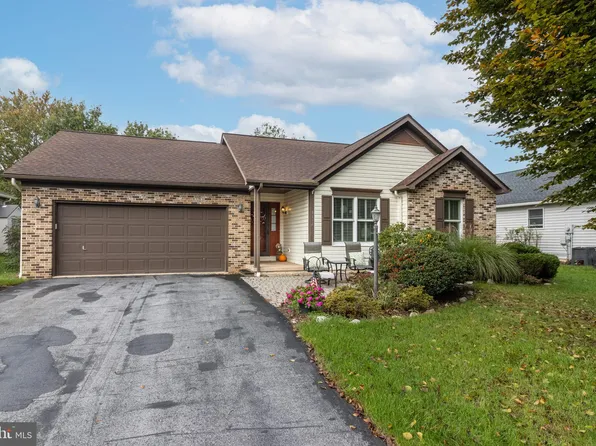 3112 Sheffield Dr, State College, PA 16801