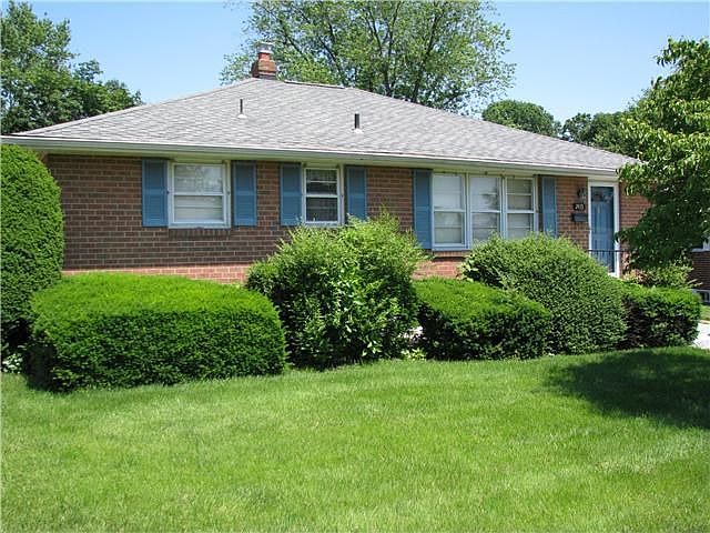 1st image of 2433 E Parris Dr