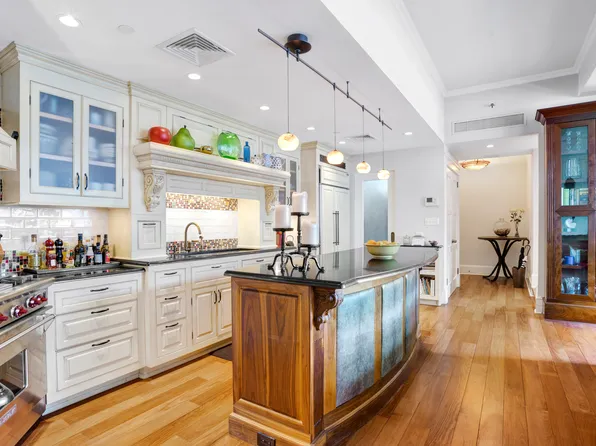 360 West 36th Street 11S image 1 of 23