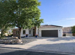 2006 E Westcliff Dr, Saint George, UT 84790