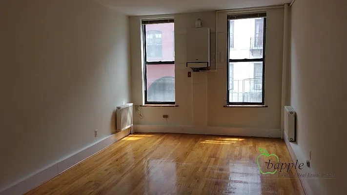 Rented by Bapple | media 30