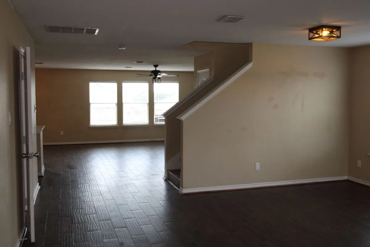 4 bed, 3.0 bath, 3064 sqft, $2,650 — Photo 4