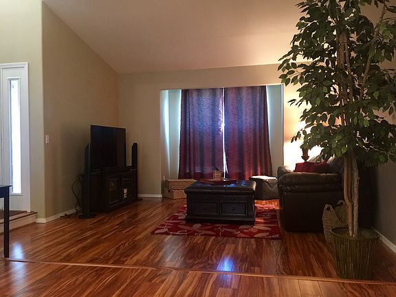5th image of 16528 Theodore Dr