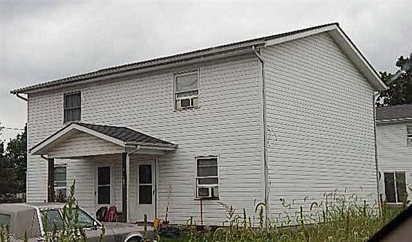 1st image of 403 N Hill St