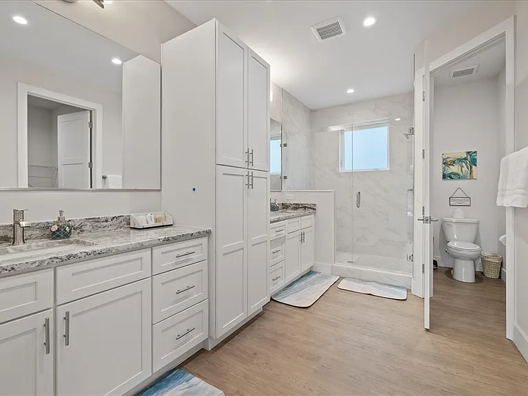 623 Petit Way — Photo 43