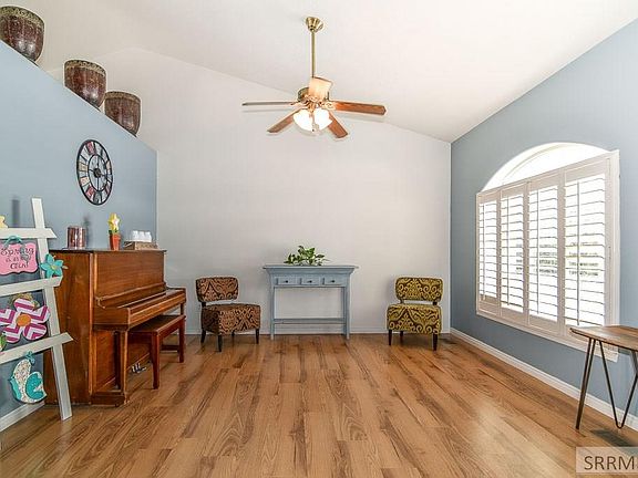 5th image of 2990 E Stonewood Cir