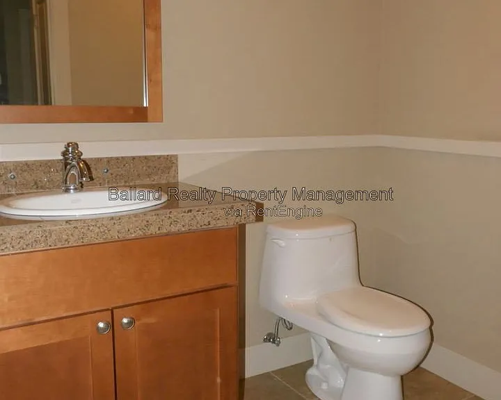 6801 Greenwood Ave N #310 — Photo 9