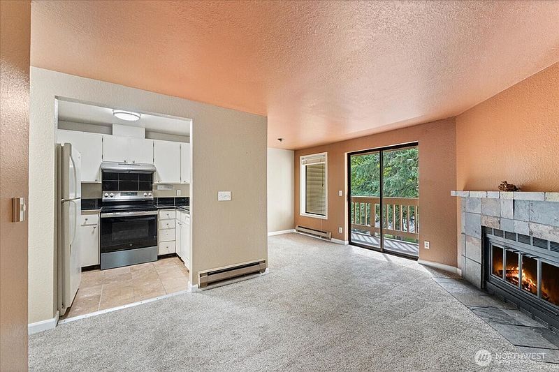 2nd image of 17435 119 Lane SE #D31