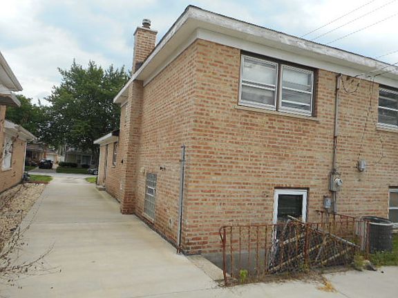 4th image of 678 Muskegon Ave