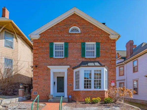 317 N Pinckney St, Madison, WI 53703