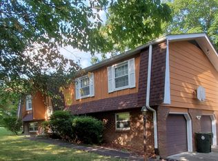1621 Miriam Ln, Chattanooga, TN 37421