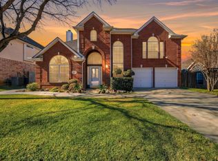 5709 Christy Ln, Haltom City, TX 76137