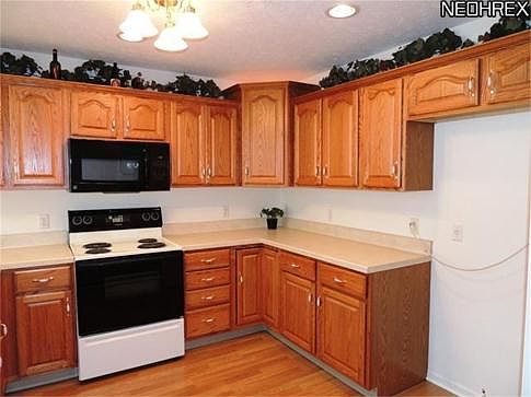 3rd image of 1445 Spyglass Hill Dr