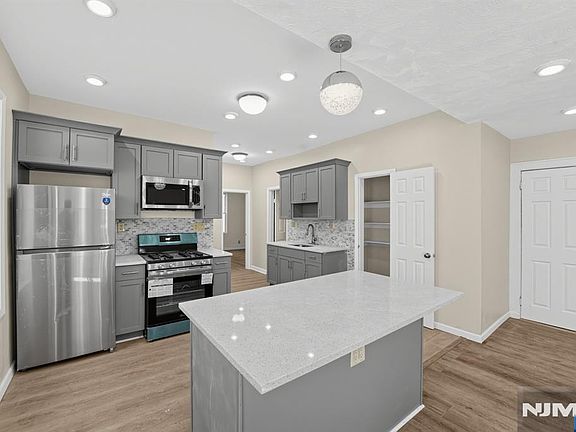 5th image of 29-31 Goodwin Avenue