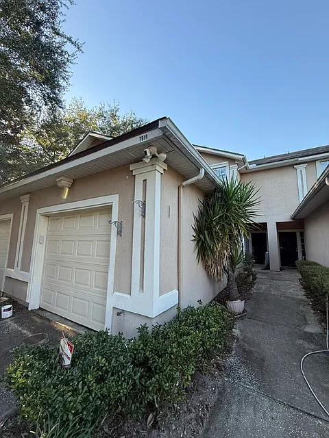 2 bed, 2.5 bath, 1295 sqft, $1,495 — Photo 4
