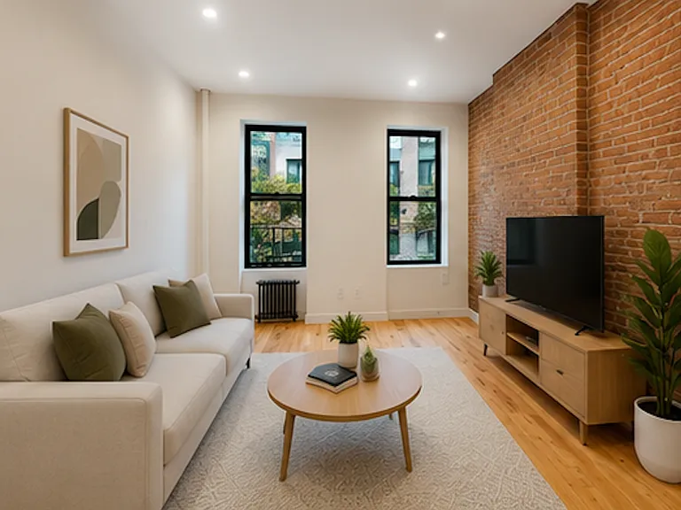 829 9th Ave #2D — Photo 2
