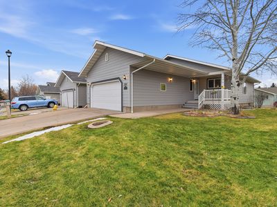 3301 Wild Rose Ln, Great Falls, MT, 59401