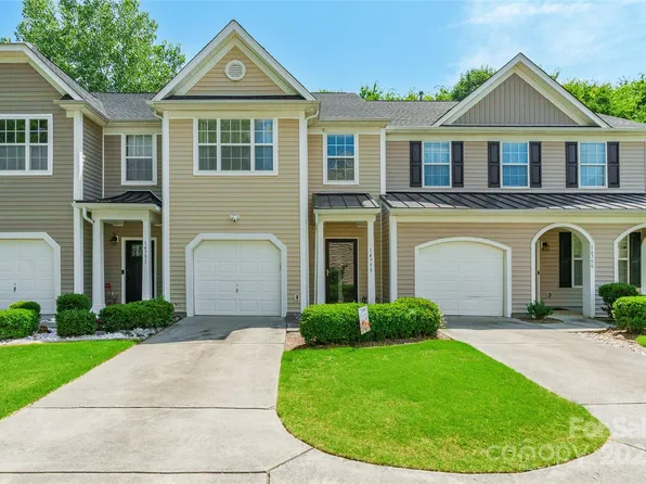 14755 Lions Paw St, Charlotte, NC 28273