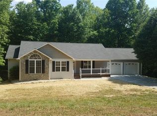 1914 Starcross Rd SE, Lenoir, NC 28645