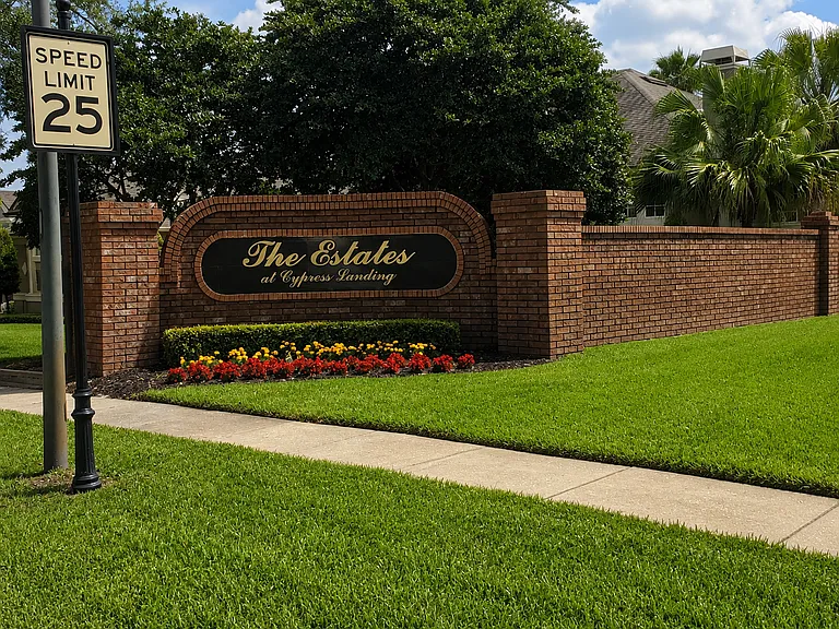 The Estates of Cypress Landing Entrance