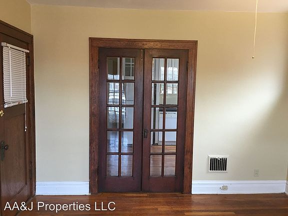 4th image of 5035 Mardel Ave #A