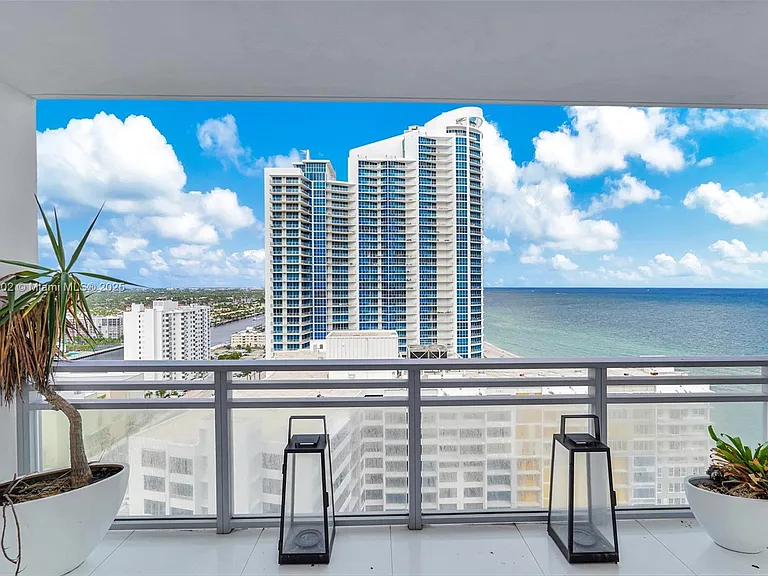 3535 S Ocean Dr #2104 — Photo 17