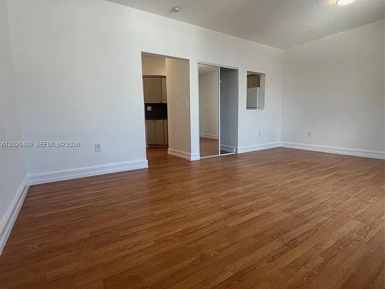 820 Euclid Ave #303 — Photo 11
