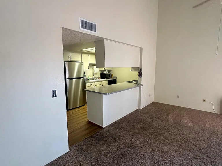 2155 S 14th Ave #60 — Photo 12