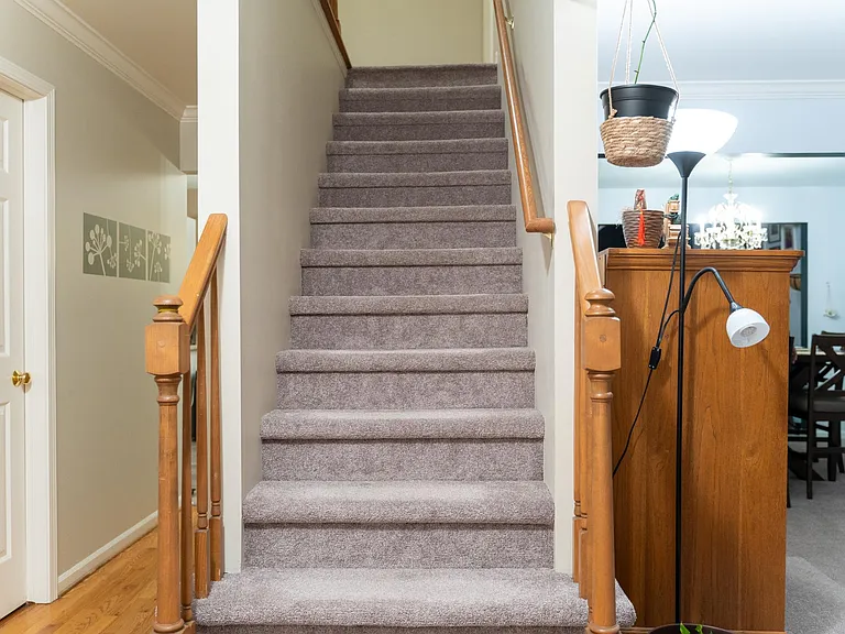 1825 Latimer Dr — Photo 37