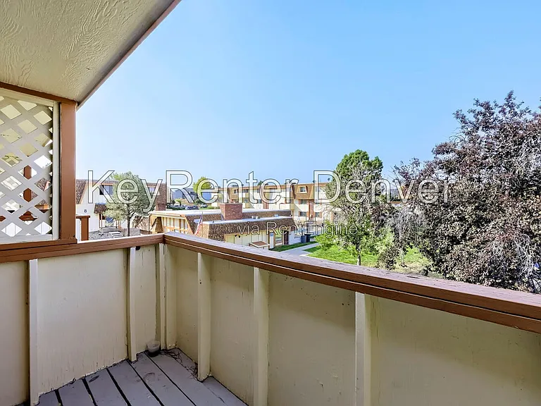 10211 Ura Ln #6-301 — Photo 11