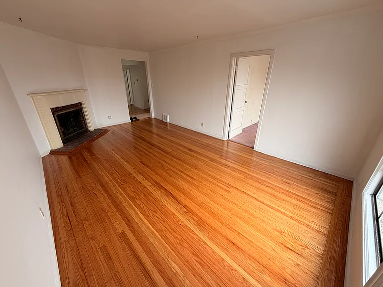 339 Moraga St #1 — Photo 2