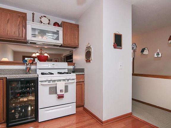 3rd image of 6101 Center St APT 205
