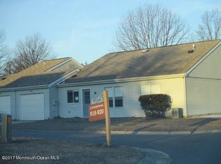 920A Liverpool Cir, Manchester, NJ 08759