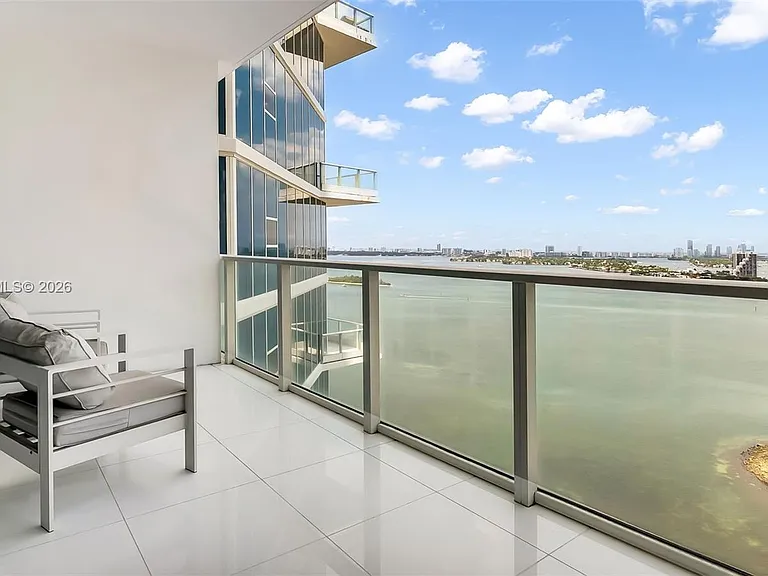 2020 N Bayshore Dr #2603 — Photo 44