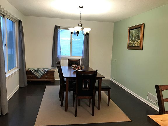Dining area open to kitchen