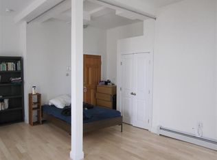 4 Craigie St #1B, Cambridge, MA 02138