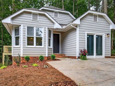 8 Brookshire Ct, Greensboro, NC, 27455