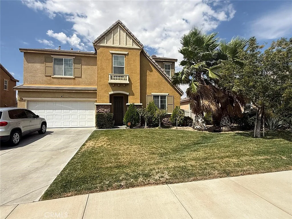 3 bed, 2707 sqft, $3,500 — Photo 2
