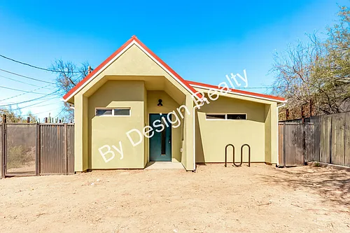 615 E Helen St #3 Photo 1
