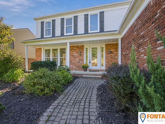 2nd image of 44932 Lightsway Dr