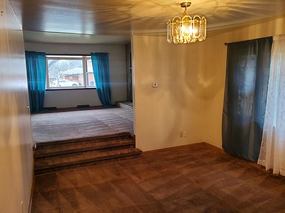 3rd image of 4755 Ellery Dr