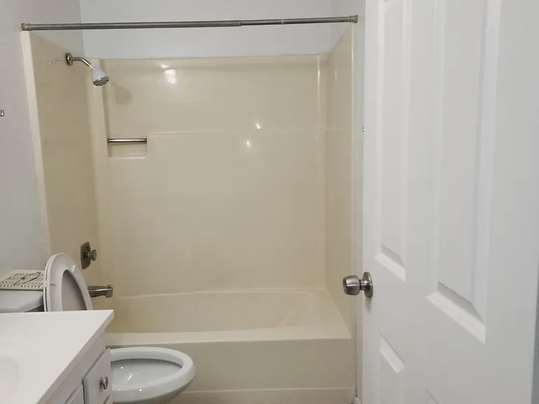 937 Nandina St — Photo 9