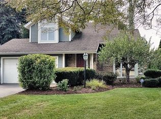 121 Eaglesfield Way, Fairport, NY 14450