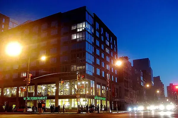 Rented by Douglas Elliman | media 20