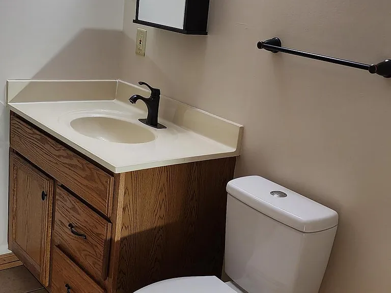 7325 Midland Rd #9 — Photo 22