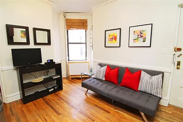 Rented by Maison International | media 27